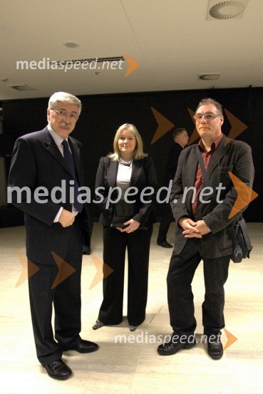 Petar Radović, odgovorni urednik razvedrilnega programa RTV Slovenija, Vesna Perona, televizijska producentka in Borut Kobal, igralecPolitični obraz leta 2009 je Katarina Kresal