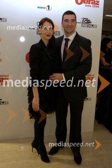 Lili Žagar in Marko Potrč, TV voditeljPolitični obraz leta 2009 je Katarina Kresal