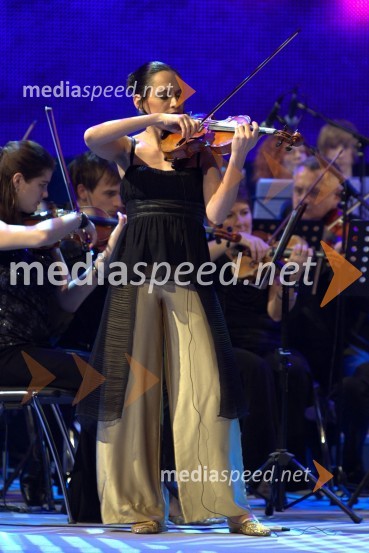 Anja Bukovec, violinistkaPolitični obraz leta 2009 je Katarina Kresal