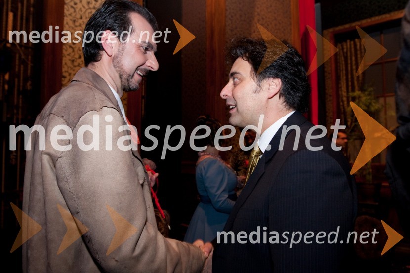 Robert Vrčon, operni pevec in Mitja Bervar, v.d. ravnatelj Opere in baleta LjubljanaGledališki direktor/Ženitna pogodba, premiera opere SNG Opera in balet Ljubljana