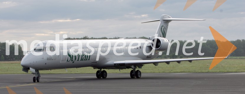 Letalo Bombardier Canadair Regional Jet 700 (CRJ 700)Novo letalo družbe Styrian Spirit