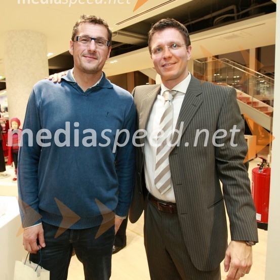 Tihomir Krstič, direktor in lastnik Optike Clarus in Damjan Kralj, BTC d.d., direktor poslovne enote LjubljanaMothercare, otvoritev trgovine v BTC Ljubljana