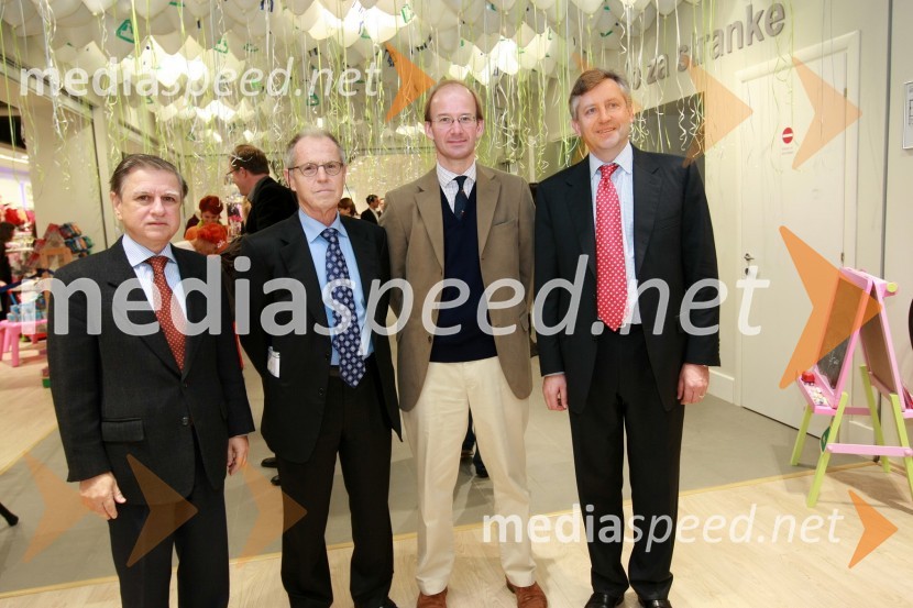 ..., ..., Andrew Page, veleposlanik Velike Britanije in ...Mothercare, otvoritev trgovine v BTC Ljubljana