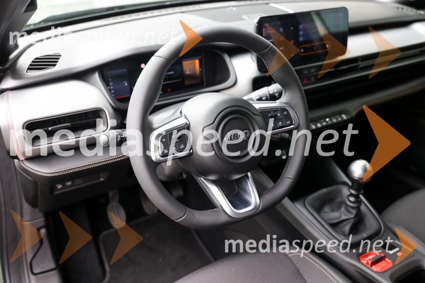 Novi Jeep Avenger, slovenska predstavitev