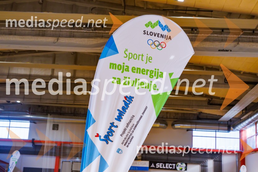 Športno dopoldne z Vesno Ponorac razgibalo učence OŠ Škofije