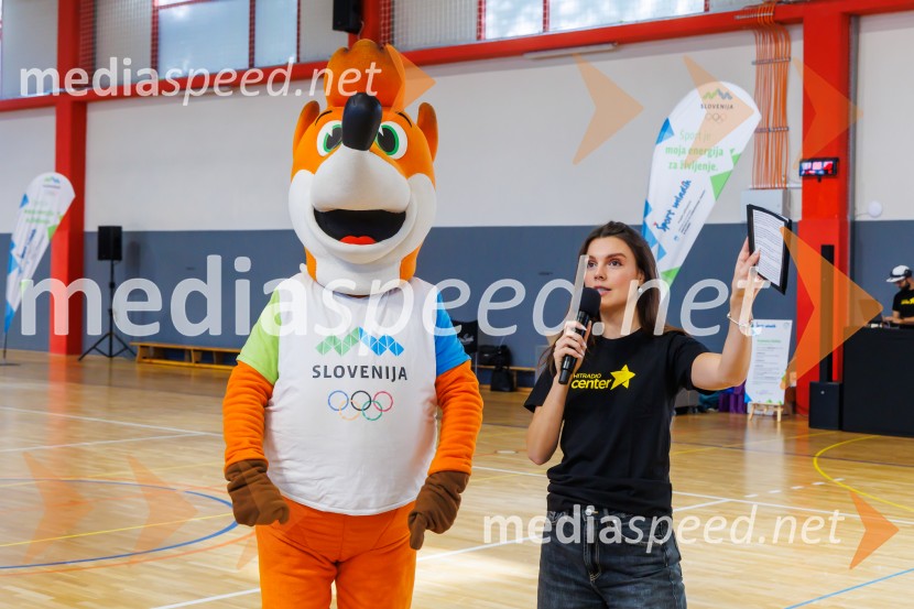 Športno dopoldne z Vesno Ponorac razgibalo učence OŠ Škofije