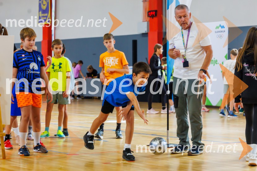 Športno dopoldne z Vesno Ponorac razgibalo učence OŠ Škofije
