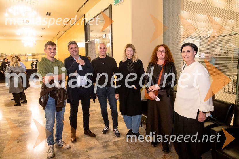 Prima facie, premiera, Mestno gledališče ljubljansko
