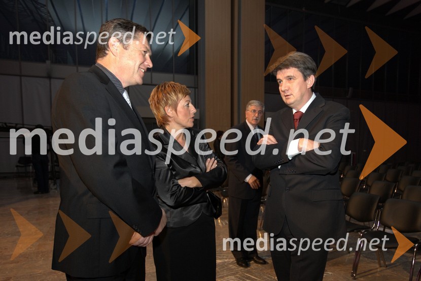 Politični obraz leta 2009 je Katarina Kresal