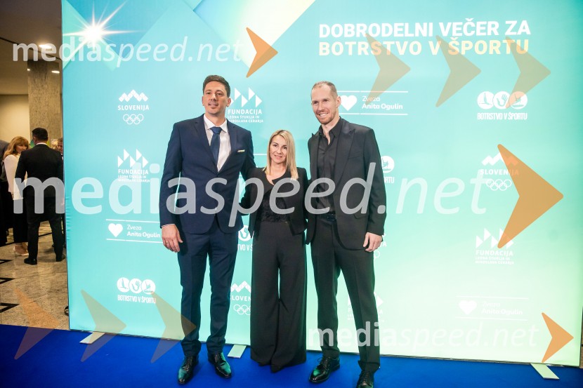 Dobrodelni večer OKS-ja z odbojkarjem Tinetom Urnautom