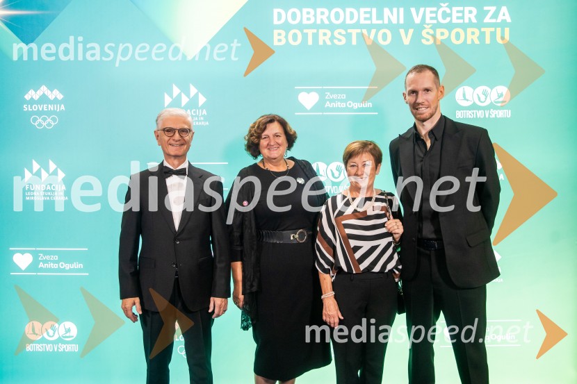 Dobrodelni večer OKS-ja z odbojkarjem Tinetom Urnautom