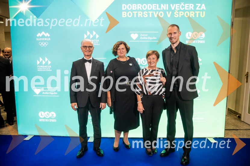 Dobrodelni večer OKS-ja z odbojkarjem Tinetom Urnautom