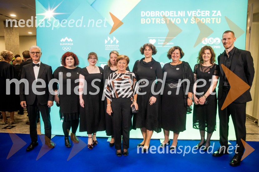 Dobrodelni večer OKS-ja z odbojkarjem Tinetom Urnautom