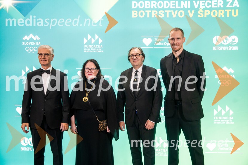 Dobrodelni večer OKS-ja z odbojkarjem Tinetom Urnautom