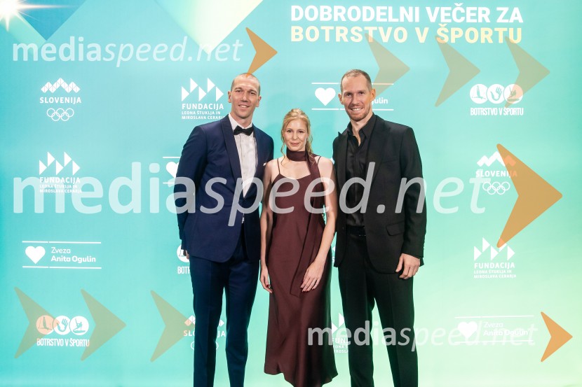 Dobrodelni večer OKS-ja z odbojkarjem Tinetom Urnautom