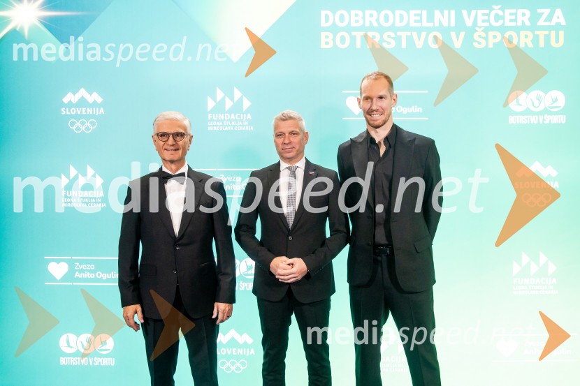 Dobrodelni večer OKS-ja z odbojkarjem Tinetom Urnautom