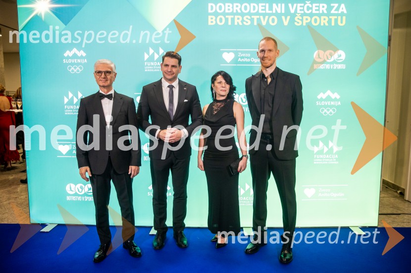 Dobrodelni večer OKS-ja z odbojkarjem Tinetom Urnautom