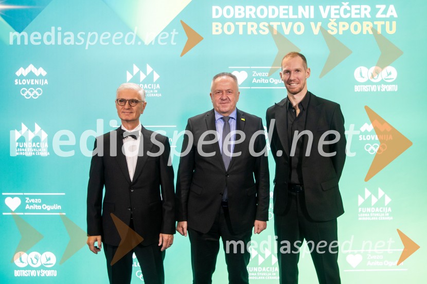 Dobrodelni večer OKS-ja z odbojkarjem Tinetom Urnautom