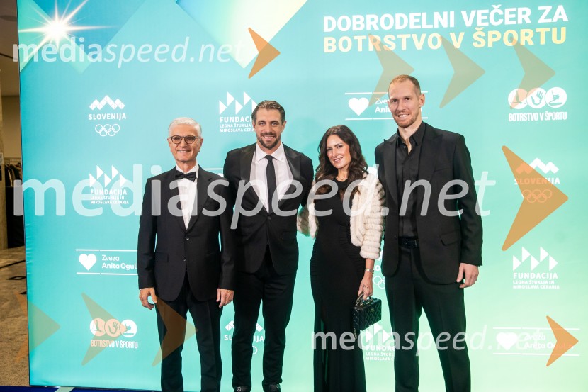 Dobrodelni večer OKS-ja z odbojkarjem Tinetom Urnautom