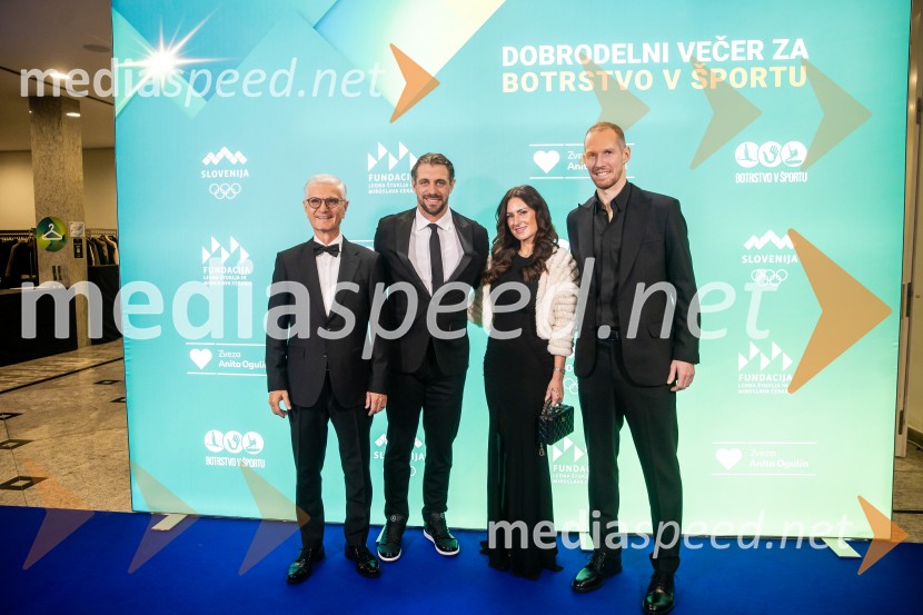 Dobrodelni večer OKS-ja z odbojkarjem Tinetom Urnautom