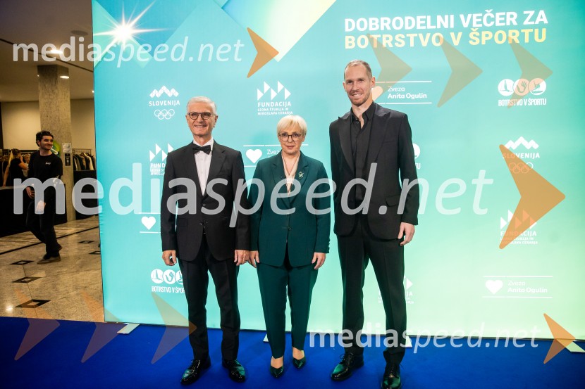Dobrodelni večer OKS-ja z odbojkarjem Tinetom Urnautom