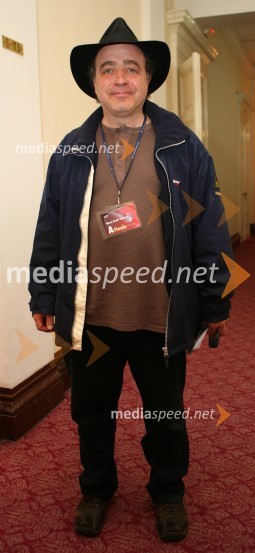 Pevec skupine Kraljevi uliceDora 2006, hrvaški izbor za pesem evrovizije