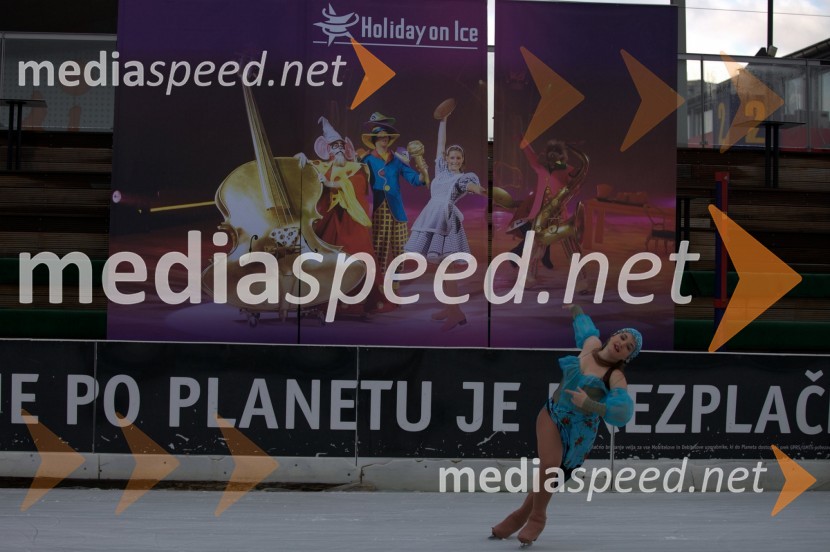 Stephanie Elizabeth Dal PortoHoliday on Ice, predstavitev