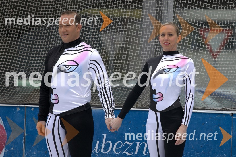 Robbie James Williams in Jodi Grace BarnesHoliday on Ice, predstavitev