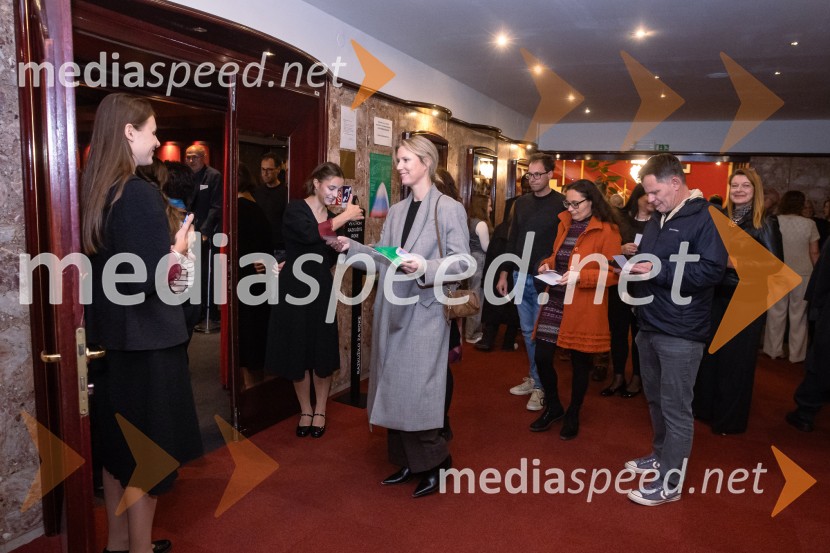 Kako se naučiti dvojine, premiera, Prešernovo gledališče Kranj