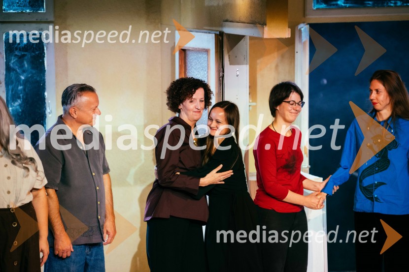 Ženske v temi, premiera, SNG Nova Gorica
