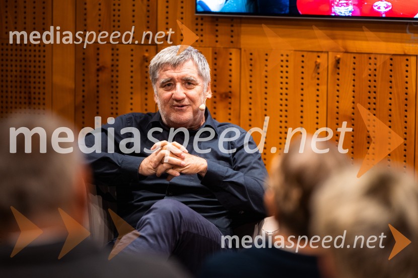  Marko Radmilovič, radijec, kolumnist, režiserIskrivo v živo: Marko Radmilovič in Darja Goznik