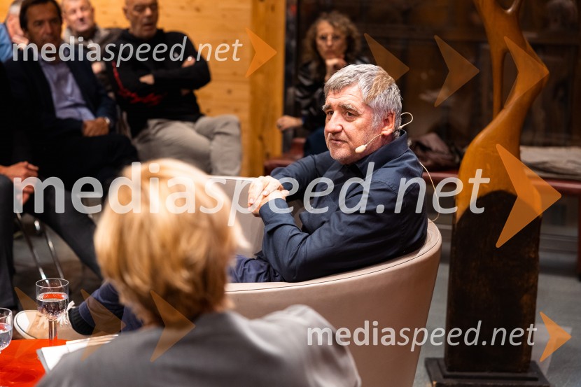  Marko Radmilovič, radijec, kolumnist, režiserIskrivo v živo: Marko Radmilovič in Darja Goznik