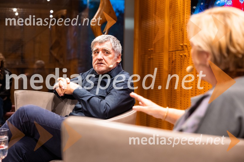  Marko Radmilovič, radijec, kolumnist, režiserIskrivo v živo: Marko Radmilovič in Darja Goznik