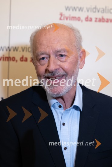 Iztok, Vid in Domen Valič v novi avtorski komediji Dediščina