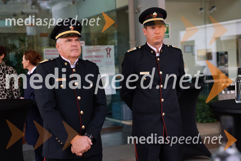 Slovesno odkritje spominsko-informativne table v spomin gasilcem, Pokopališče Dobrava