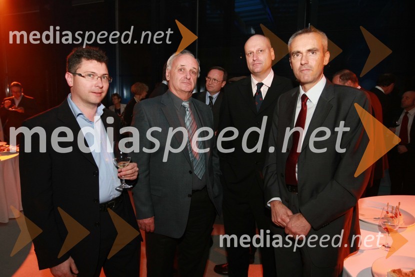 Simon Furlan, Andrej Povšič, Mitja Lenasi in Mirt MartelancInženirska zbornica Slovenije, Podelitev nagrad za inovativnost 2009