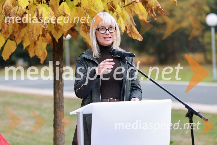 Slovesno odkritje spominsko-informativne table v spomin gasilcem, Pokopališče Dobrava