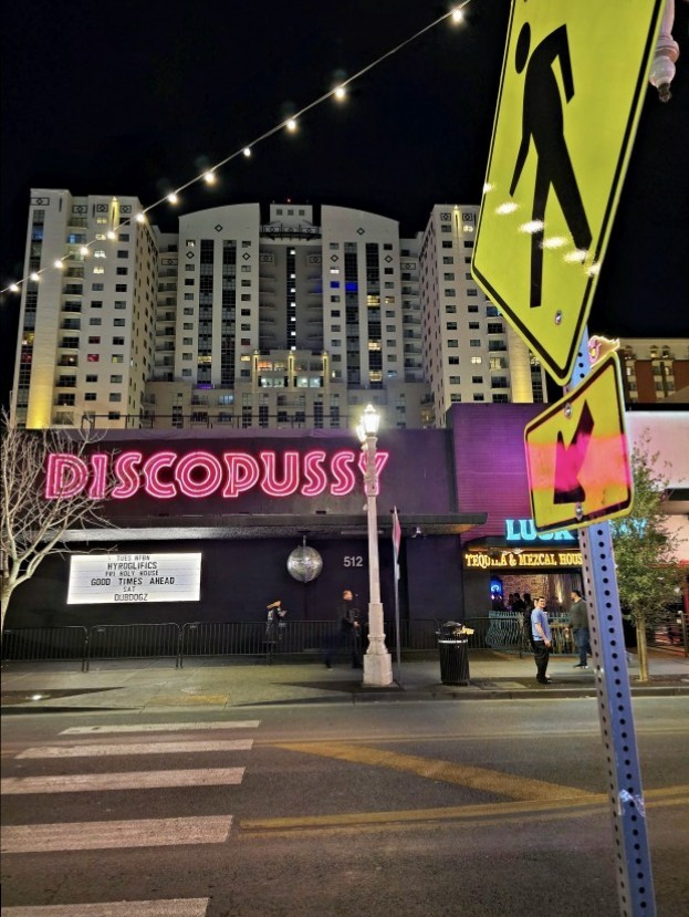 Discopussy, Las Vegas, ZDAKako so casinoji postali simbol glamurja in prestiža?