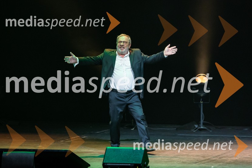 Bojan Emeršič, Vid Valič in Tilen Artač združili moči na Standup velešovu