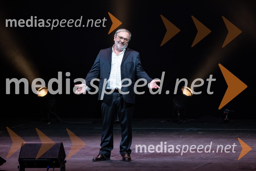 Bojan Emeršič, Vid Valič in Tilen Artač združili moči na Standup velešovu
