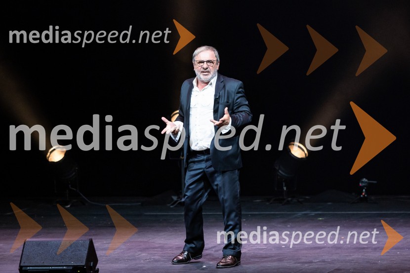 Bojan Emeršič, Vid Valič in Tilen Artač združili moči na Standup velešovu