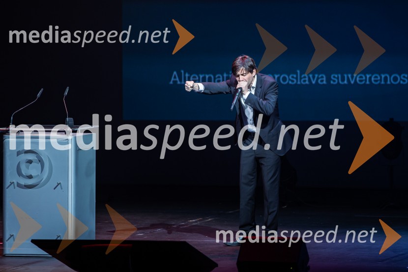 Bojan Emeršič, Vid Valič in Tilen Artač združili moči na Standup velešovu
