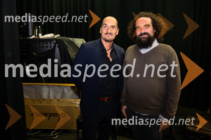 Bojan Emeršič, Vid Valič in Tilen Artač združili moči na Standup velešovu