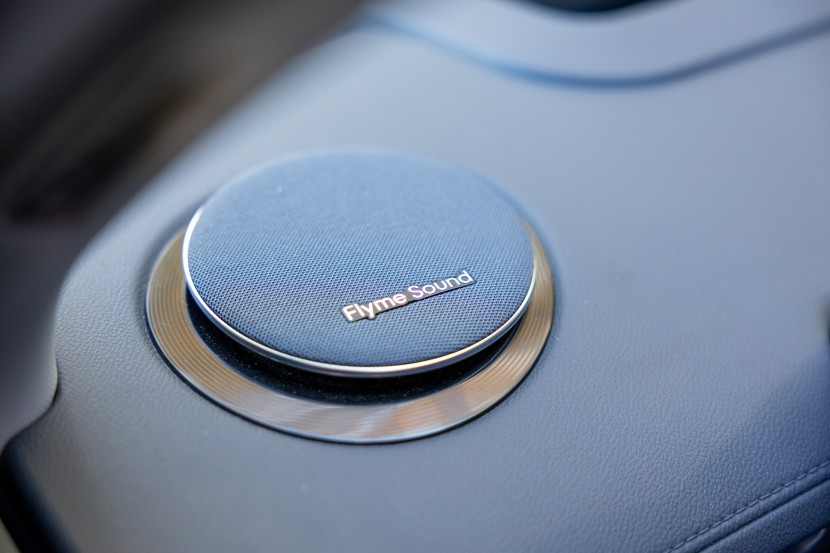 Geely Starray EM-i