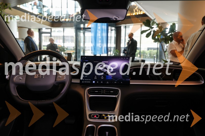 Geely E2, slovenska predstavitev