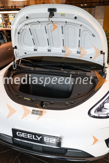 Geely E2, slovenska predstavitev