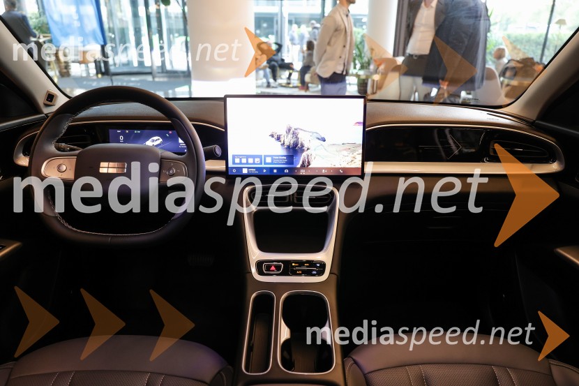 Geely E2, slovenska predstavitev