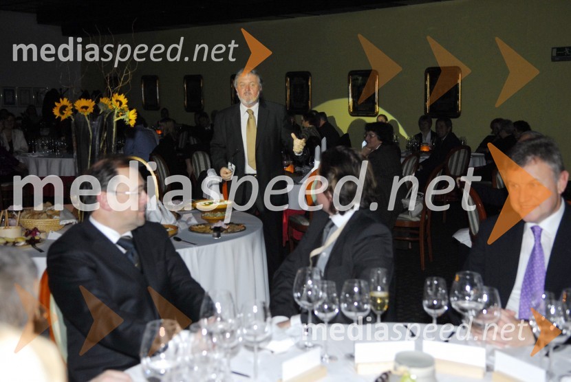 Prof. dr. Janez Bogataj, etnolog ter začetnik projekta Okusiti SlovenijoOkusiti Slovenijo