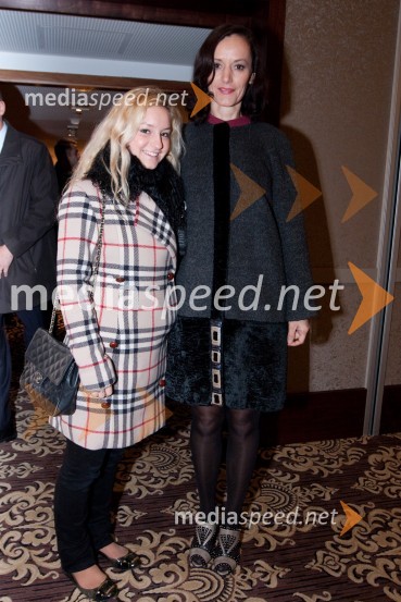 	Mag. Mateja Gaber in hčerka HanaTrend, podelitev nagrad