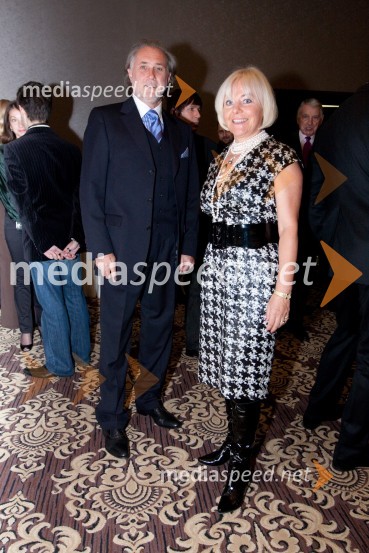 Daniela in Boris Čehovin, uvoznika blagovne znamke EscadaTrend, podelitev nagrad